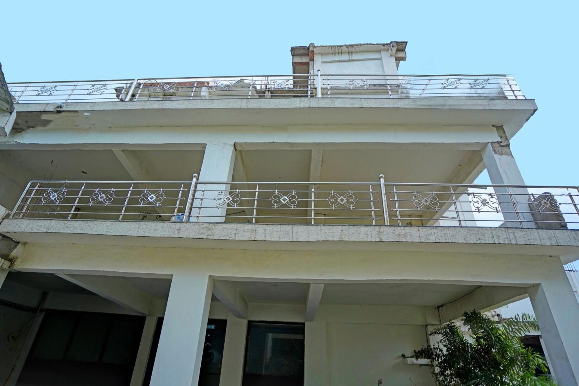 Hotel O Ss Palace Rāipur Esterno foto