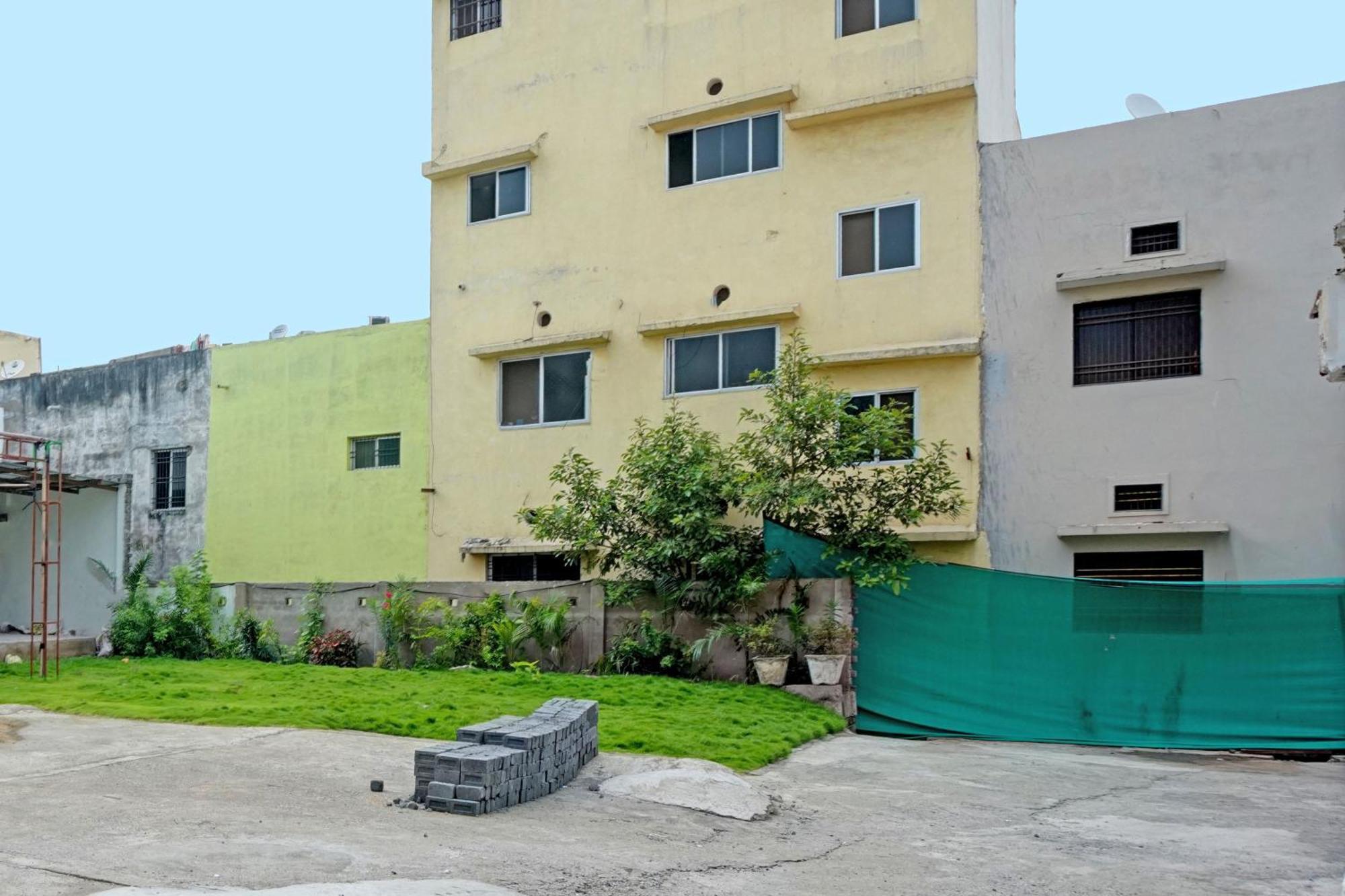 Hotel O Ss Palace Rāipur Esterno foto
