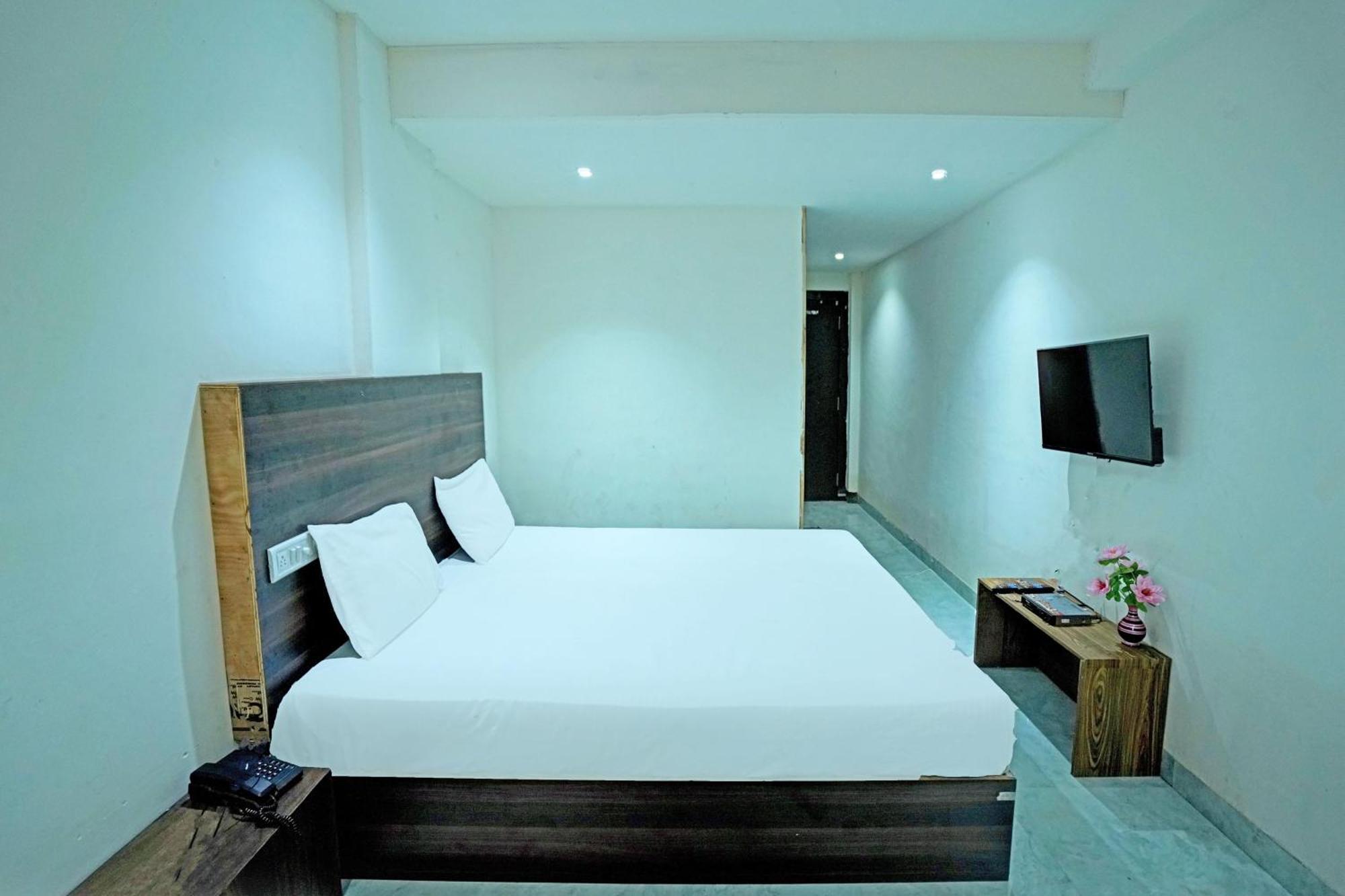Hotel O Ss Palace Rāipur Esterno foto