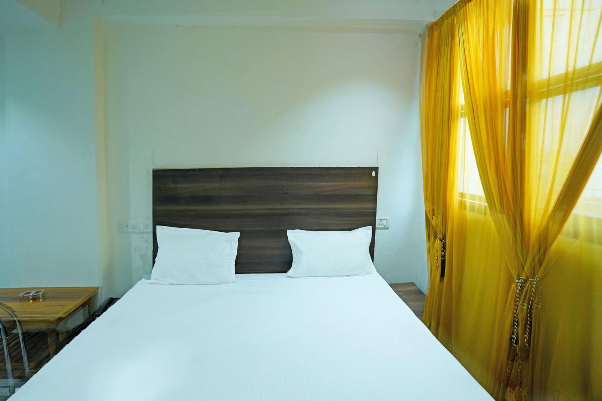 Hotel O Ss Palace Rāipur Esterno foto